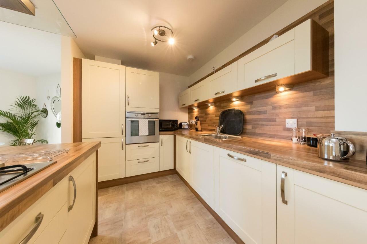 The Broch, Ground Floor City Centre Apartment, Sleeps 6 Perth Exteriér fotografie
